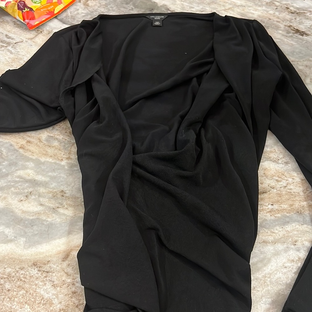 Cute low cut Ann Taylor top